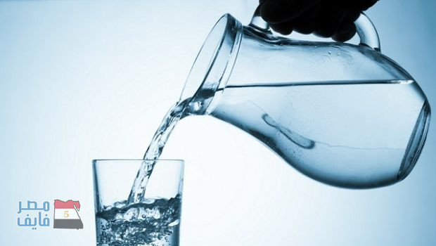  3 أوقات أساسية تشرب فيها الماء يوميًا لتفتيت الدهون