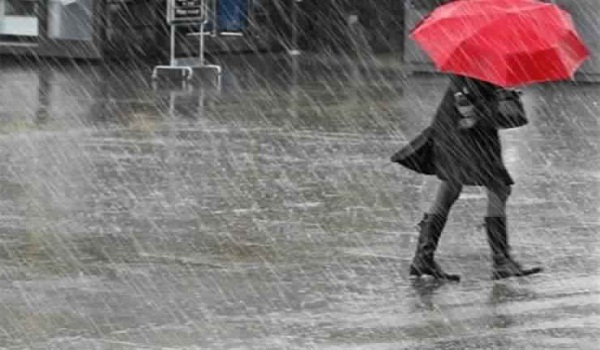 الأرصاد الجوية: «أمطار وسيول» ورسالة تحذيرية قوية للمسئولين بشأن تقلبات جوية خلال الأيام القادمة
