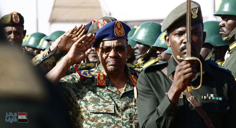 رسميا.. السودان يغلق الحدود الشرقية بعد حشد عدد كبير من الجنود والمدرعات.. ويكشف حقيقة حشد قوات مصرية في تلك المنطقة