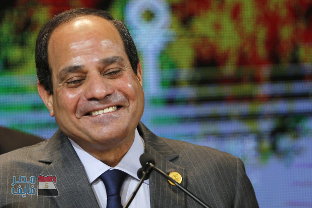 إعلامي مصري: “السيسي هو الحاجة الوحيدة الحلوة في حياتنا”