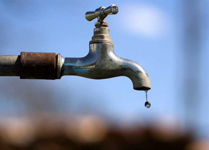 شركة المياه: إنقطاع المياه لمدة 12 ساعة غدًا في عدة مناطق.. و”مصر فايف” ينشر أسماء هذه المناطق