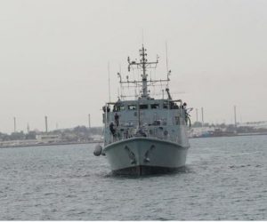 بالصور.. وصول سفن حربية بريطانية للدوحة.. وبيان هام من وزارة الدفاع القطرية 7