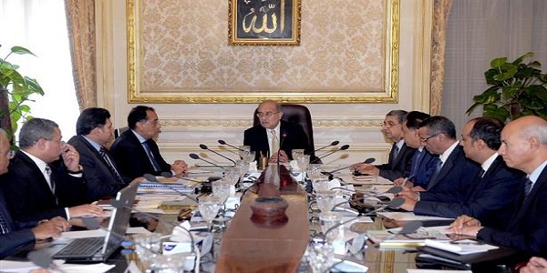 مجلس الوزراء يوافق مبدأياً على مشروع قانون الدواء المصري