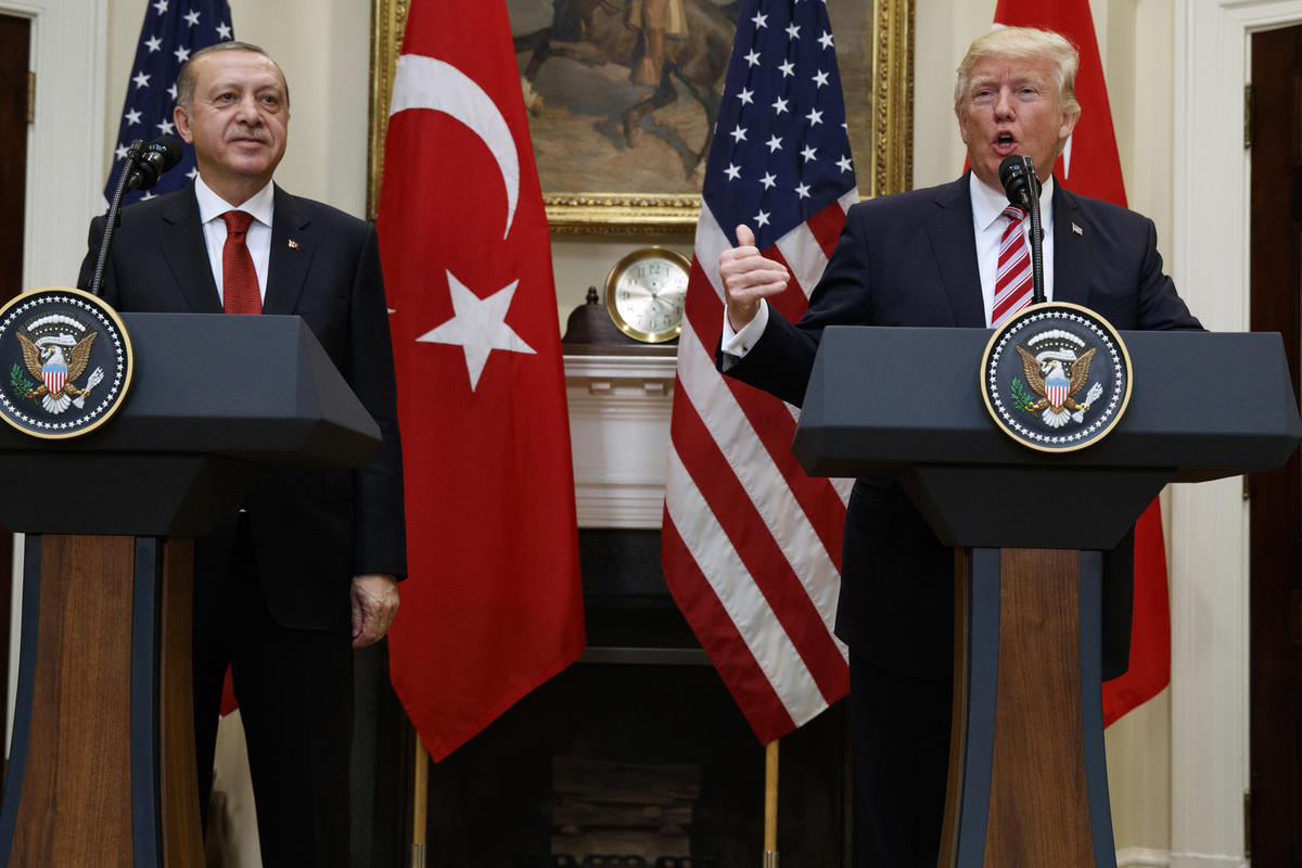 “الأزمة تشتعل”.. الولايات المتحدة تعلن إغلاق سفارتها في تركيا