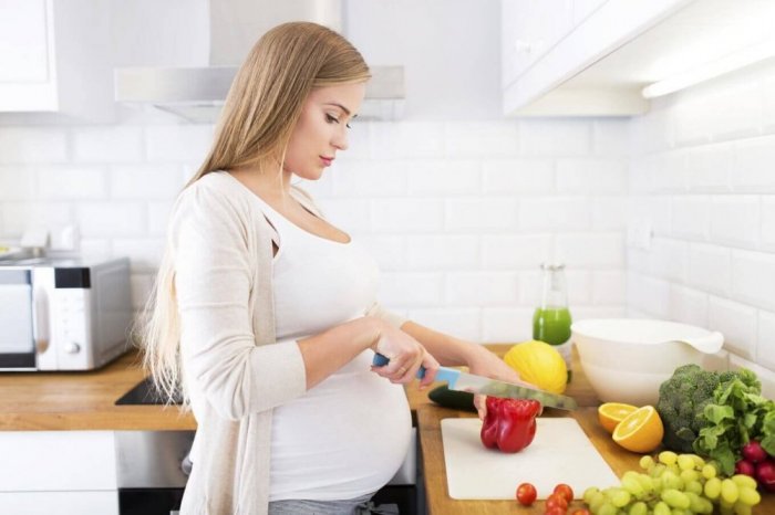 أطعمة يجب عليكِ تجنبها أثناء فترة الحمل