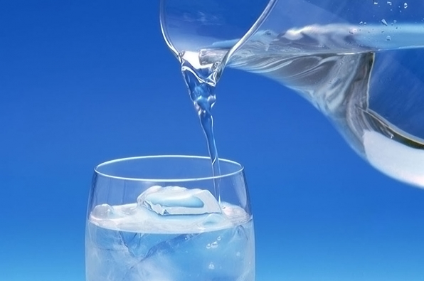 فوائد شرب الماء لصحة الإنسان 2