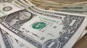 سعر الدولار اليوم الإثنين 2/4/2018 في السوق السوداء والبنوك.. الأخضر الأمريكي يسجل 17.62 جنيه للشراء