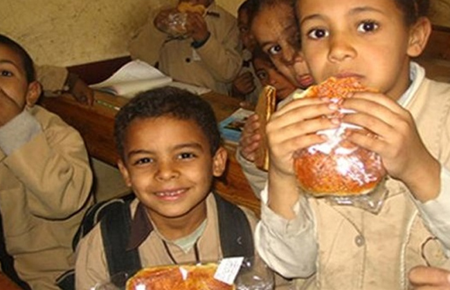 التعليم: عودة التغذية المدرسية بالمدارس الأسبوع المقبل