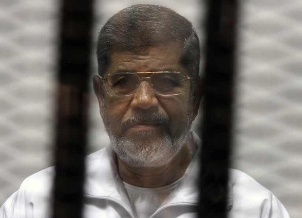 بعد تقديم شهادة وفاة «مرسي».. قرار هام من محكمة جنايات القاهرة بشأن المتهمين بـ«التخابر مع حماس»