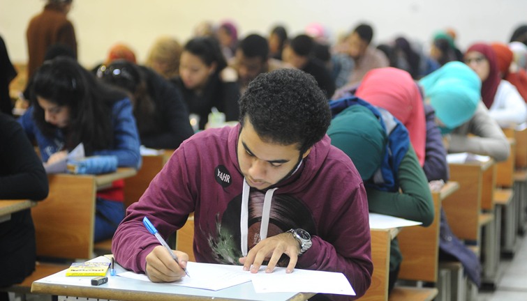 وزارة التعليم توضح حقيقة تأجيل امتحان الثانوية العامة 2018 وتوجه رسالة للطلاب وأولياء الأمور