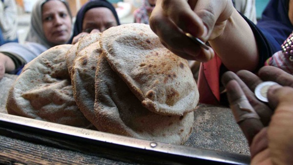 التموين تصدر قرار عاجل بشأن “الخبز المدعم”.. وتؤكد: “القرار ساري في رمضان فقط ! “