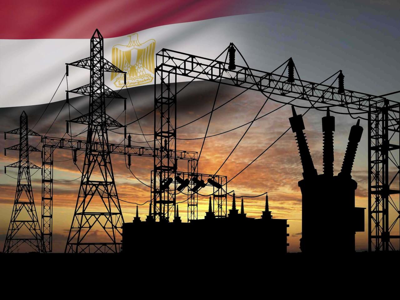 رسميًَا.. الحكومة تفاجئ ملايين المصريين وتكشف موعد تطبيق الزيادة الجديدة في أسعار الكهرباء