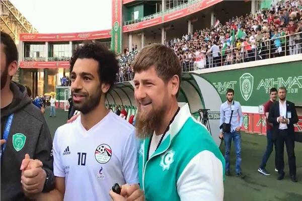 «محمد صلاح» يحسم الجدل بشكل قاطع ويكشف موقفه النهائي من المشاركة أمام الأوروجواي.. ورئيس الشيشان يؤازر المنتخب