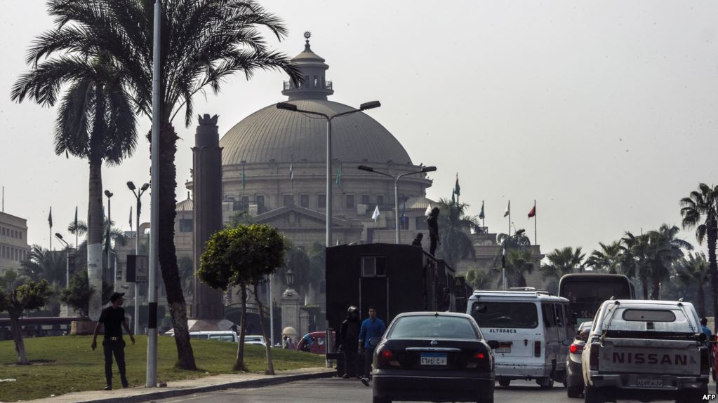 “أتهمت المصريين بالدعارة والنصب”.. تفاصيل القبض على مواطنة لبنانية في القاهرة !