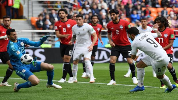 الفيفا تكشف نتيجة تحقيقات أزمة مباراة مصر وأوروجواي أمام الرأي العام