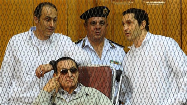 بالتفاصيل.. صدمة قاسية تفاجئ “عائلة مبارك” في الساعات الأخيرة.. وأول تعليق من علاء مبارك !