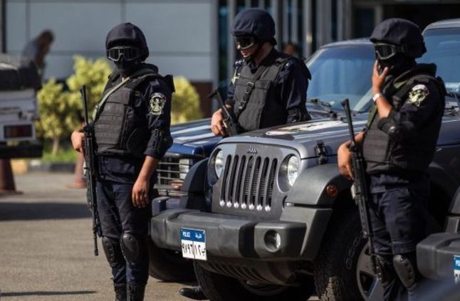 عاجل.. الداخلية تدفع بالقوات الخاصة للسيطرة على “المعركة المسلحة” التي شهدتها القاهرة منذ قليل