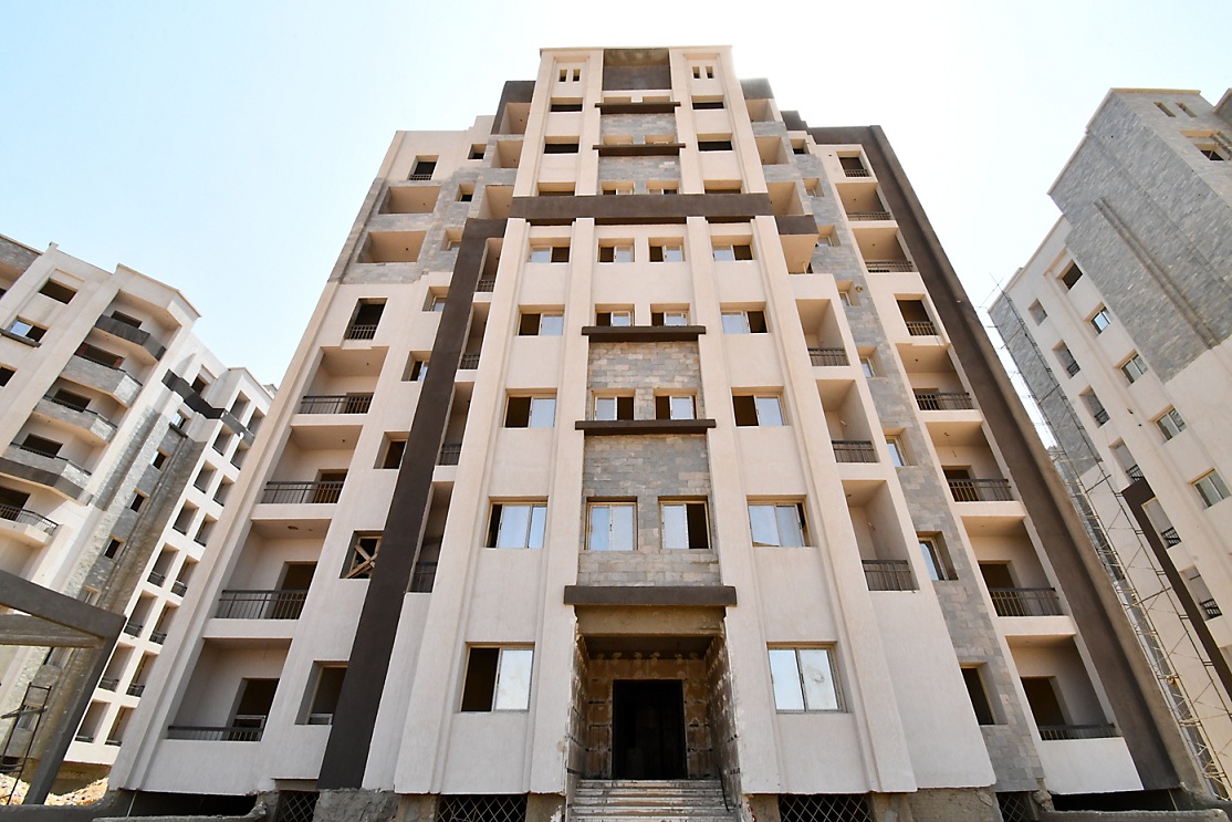 رئيس الوزراء يسلم 7048 وحدة سكنيةبالحي السكني الخاص بالعاصمة الإدارية الجديدة في نهاية شهر ديسمبر 18