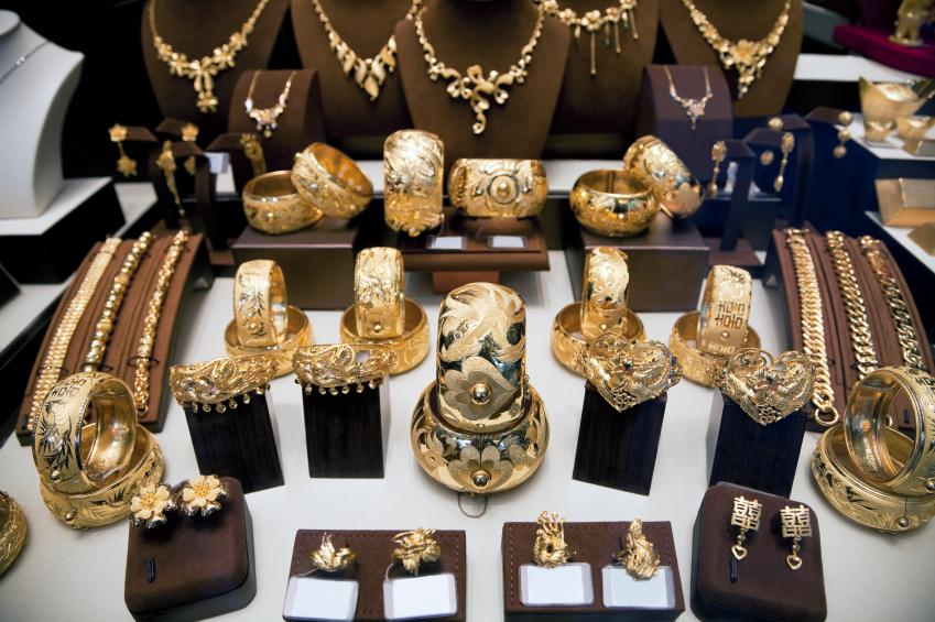 مفاجأة.. إنهيار في أسعار الذهب بالسوق المصري منذ قليل.. وخبراء: “هذا أفضل وقت لشراء الشبكة”