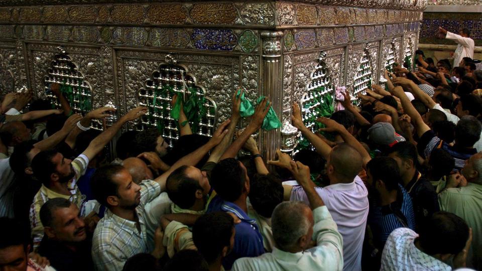 قرار حكومي مفاجئ بشأن “مسجد الحسين” يثير جدل واسع بين المواطنين صباح اليوم !