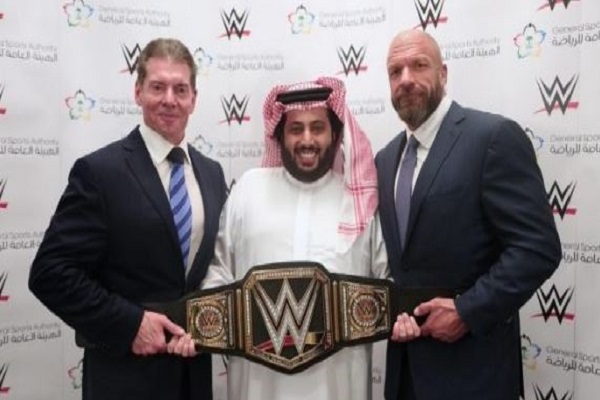 WWE يُعلن عن عروض تاريخية في السعودية خلال الأسبوع المقبل