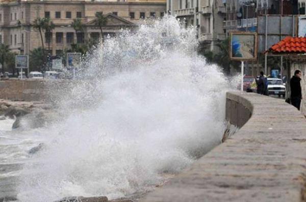 بالصور.. شوارع الإبراهيمية تغرق في أمطار “نوة المكنسة”.. وشركة الصرف توجه نصائح للمواطنين