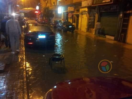 بالصور.. شوارع الإبراهيمية تغرق في أمطار "نوة المكنسة".. وشركة الصرف توجه نصائح للمواطنين 12
