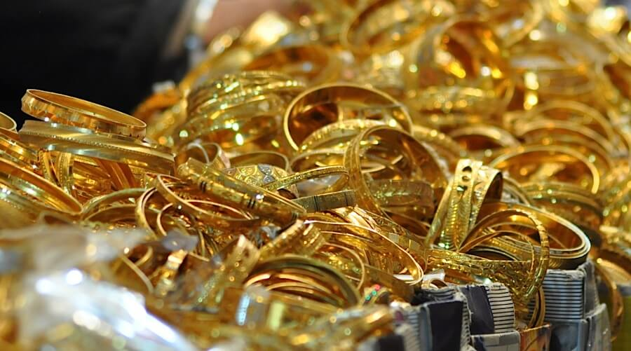 عاجل.. مصادر رسمية: مفاجأة غير متوقعة في أسعار الذهب بالسوق المصري اليوم الجمعة