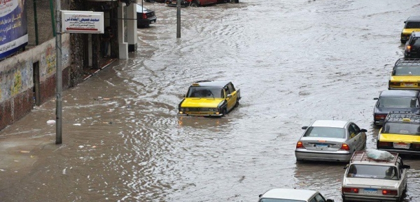 الأرصاد الجوية تؤكد سقوط أمطار غزيرة على القاهرة والعديد من المحافظات خلال ساعات