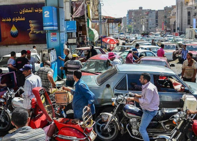 قرارات عاجلة من الحكومة بشأن أنواع وأسعار البنزين في مصر.. ومفاجآت بالجملة لـ ملاك السيارات والمواطنين