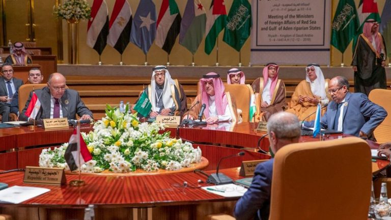 تأسيس كيان يضم 7 دول عربية وإفريقية لمواجهة إيران بقيادة السعودية