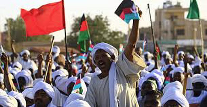 عدوى الاحتجاجات تنتقل من فرنسا إلى السودان