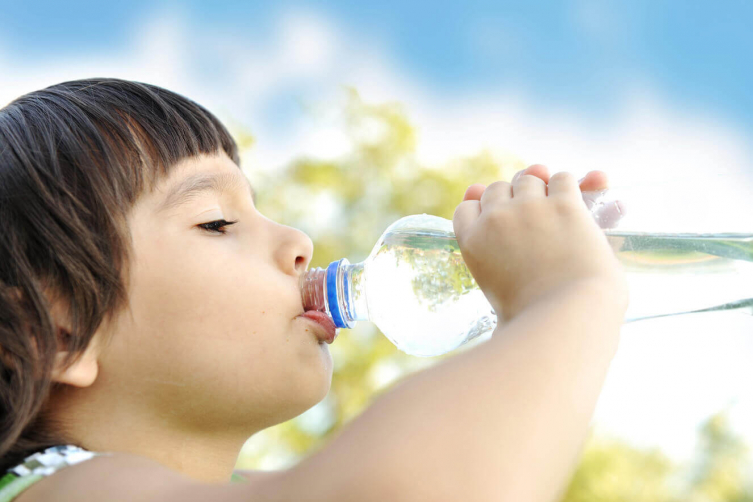 مخاطر عدم شرب الماء في الشتاء يسبب أمراض خطيرة تعرف عليها