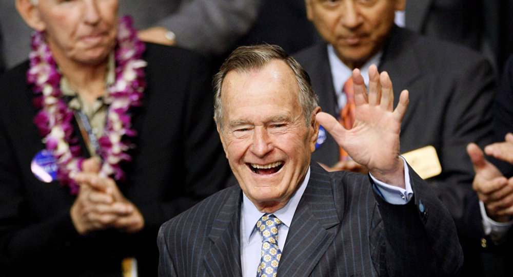 كيف شيّع الأمريكيون جورج بوش الأب.. جنازة مهيبة بمشاركة زعماء أمريكيون وأجانب – فيديو وصور-