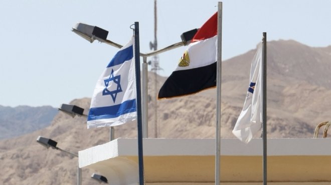 صحيفة إسرائيلية: “وثائق سرية” تؤكد بأن إسرائيل فكرت في ضرب مصر بالأسلحة النووية !!