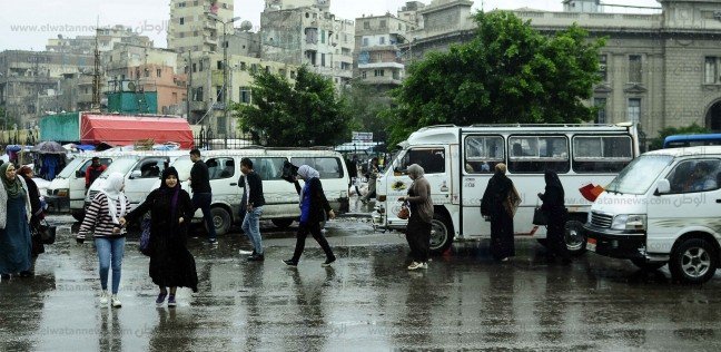 شاهد| الأمطار تضرب القاهرة والجيزة منذ قليل.. والأرصاد تُحذر الجميع من طقس الساعات القادمة