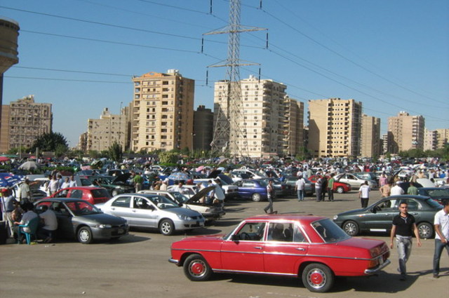ركود وانخفاض كبير في أسعار السيارات المستعملة جميع الماركات بسوق الجمعة بمدينة نصر.. تعرف على الأسعار