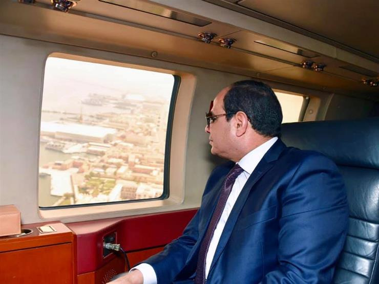 جولة جوية للسيسي لمشروعات تطوير ميناء الإسكندرية ومحور روض الفرج