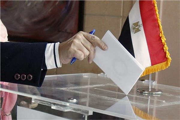 المستشار خالد القوشي: 3 طرق لتحصيل غرامة «الامتناع عن التصويت في الاستفتاء».. إحداها الخصم من الراتب للموظف العام