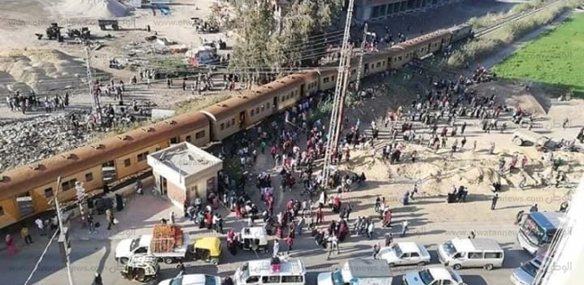 عاجل: مصدر بـ”الصحة”: إصابة 25 في حادث قطار كفر الشيخ.. والدفع بسيارات الإسعاف والدفاع المدني وبيان من السكة الحديد