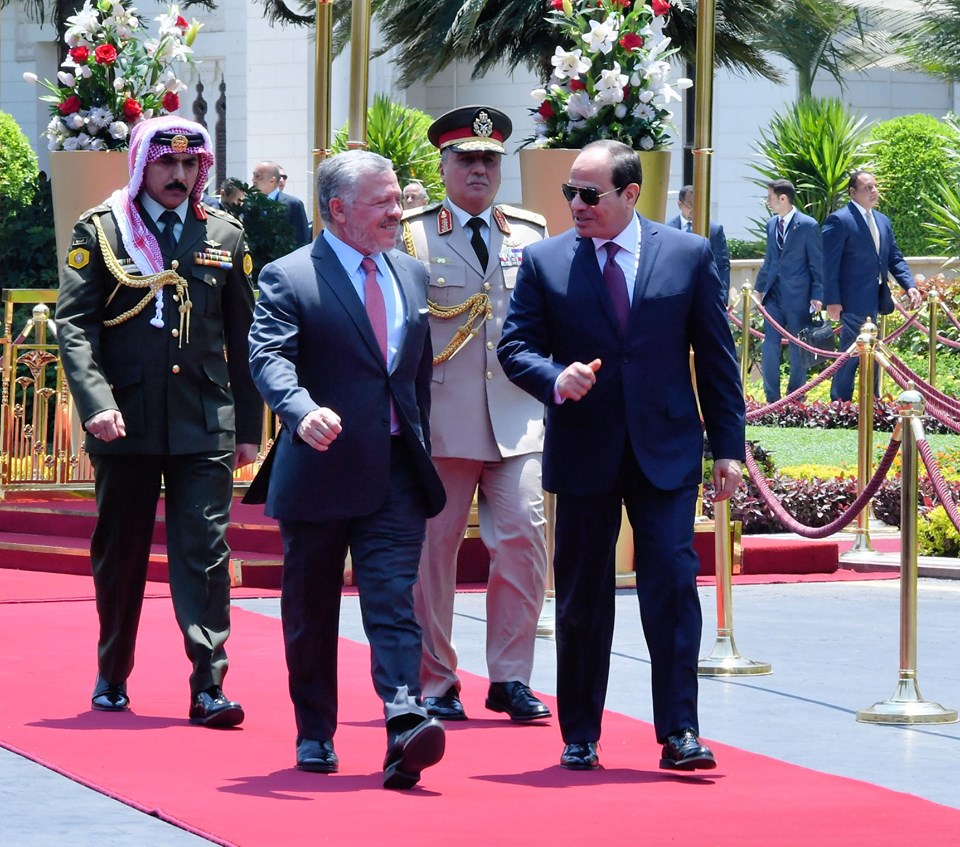 بالصور| تعرف على تفاصيل لقاء الرئيس السيسي مع الملك عبد الله الثاني 7