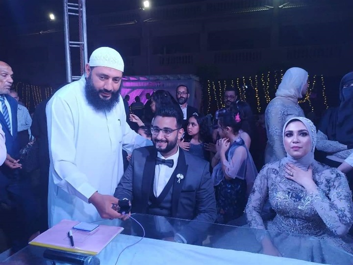 "بالصور" محمد ومنه أول حالة زواج في مصر بالمأذون الإلكتروني.. شاهد الصور والتفاصيل 9