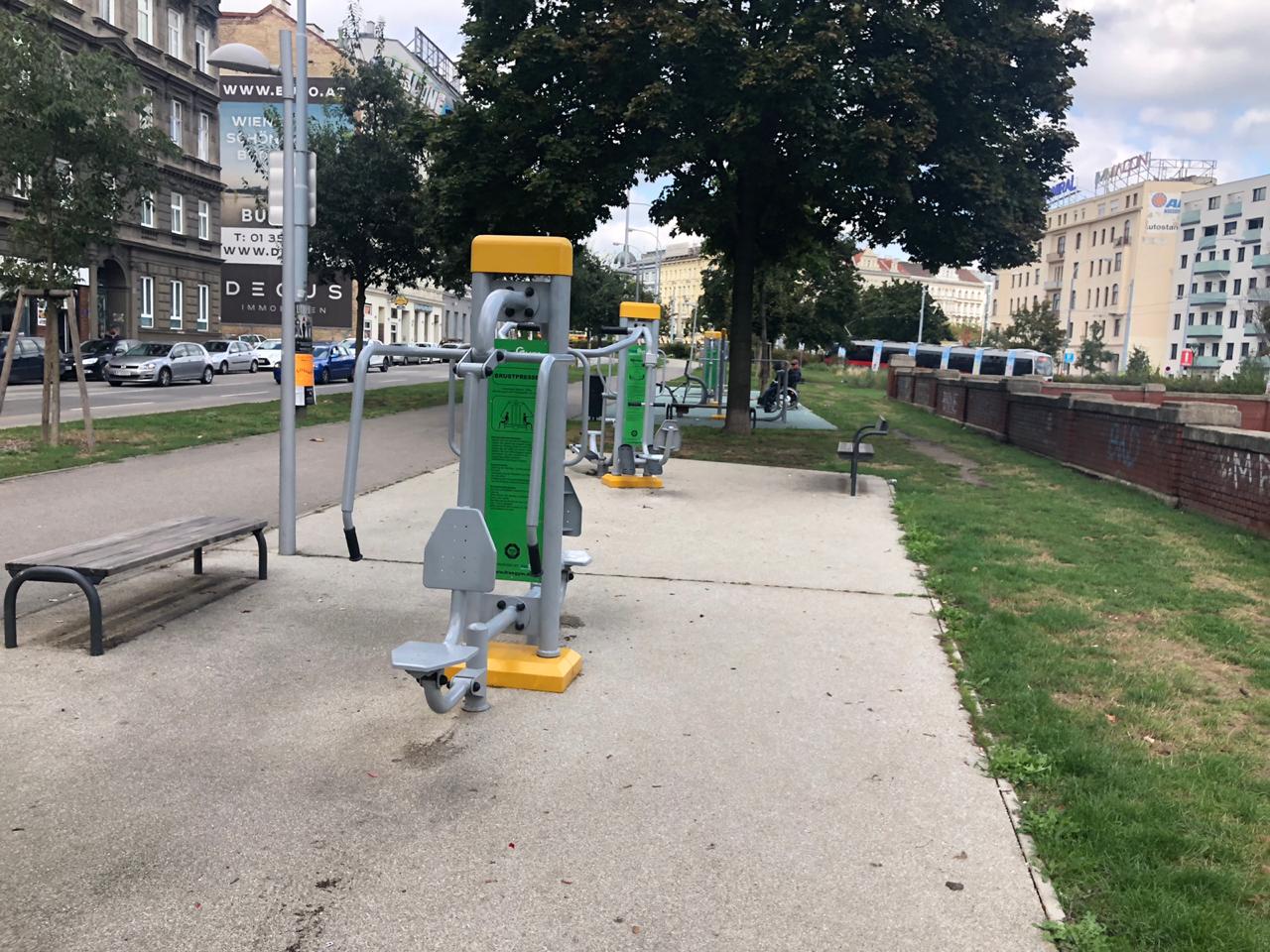 فيينا تضع أجهزة "الجيم" بالشارع مجانا