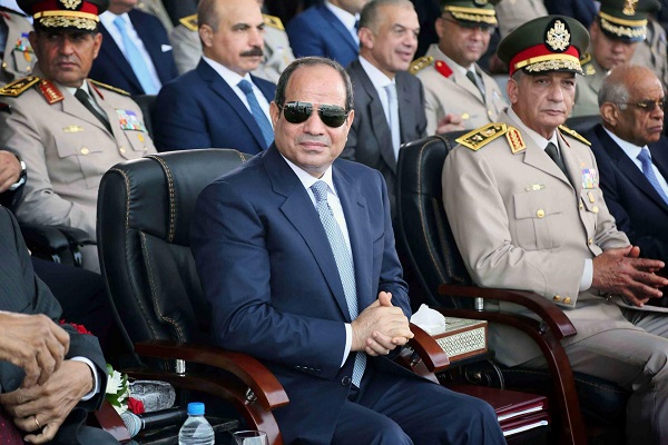 الرئيس السيسى: يعلن عن نزول شركات القوات المسلحة للبورصة.. وفرصة للقطاع الخاص