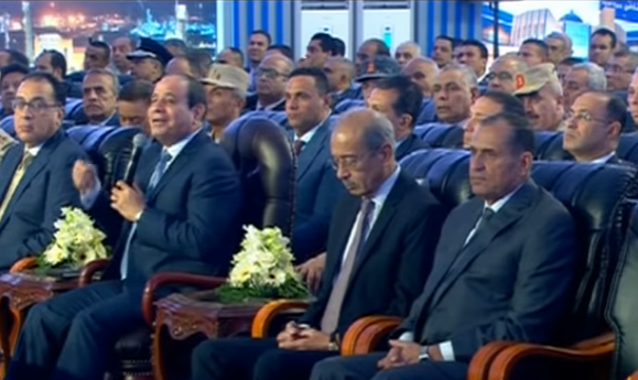 «حلمت بيه من 40 سنه» تصريحات هامة من الرئيس السيسي بشأن ما يحدث في مصر الآن.. فيديو 4