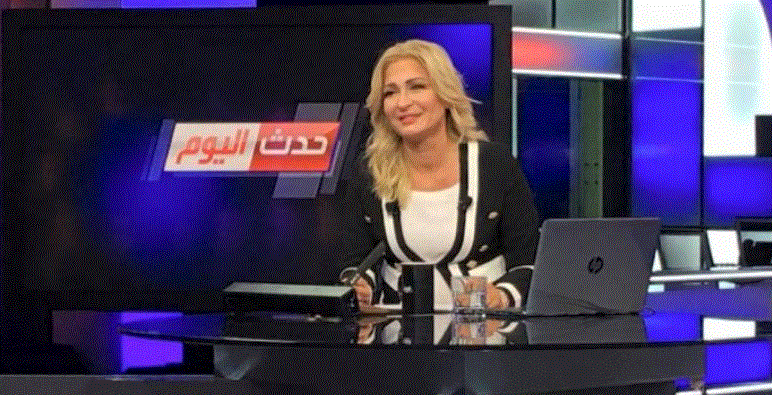 بالفيديو.. لحظة وصول جثمان الإعلامية نجوى قاسم إلى مسقط رأسها.. وانهيار وبكاء مذيعة قناة الحدث 8