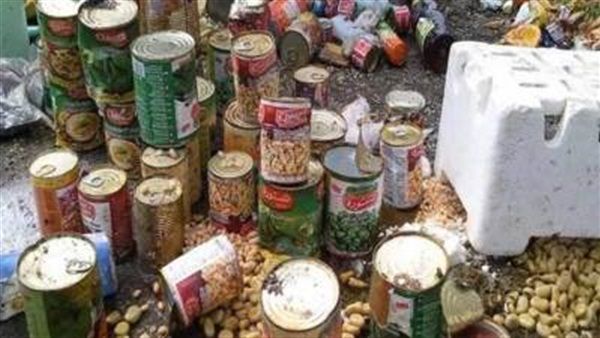 بالفيديو| شرطة البيئة تصادر 144 طن مواد غذائية مغشوشة