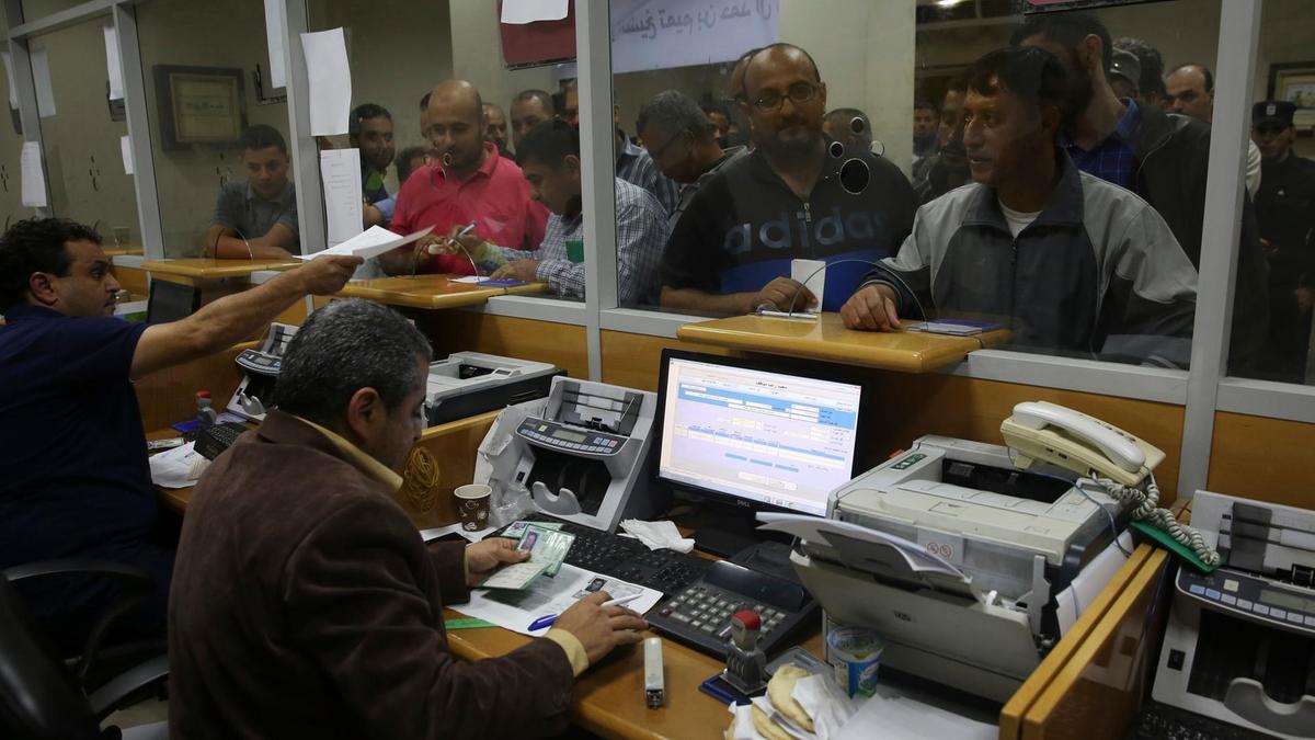 البنك الأهلي المصري يُطور خدمة الفون كاش والتي تٌناسب كل من هو عمره يزيد عن 16 عام