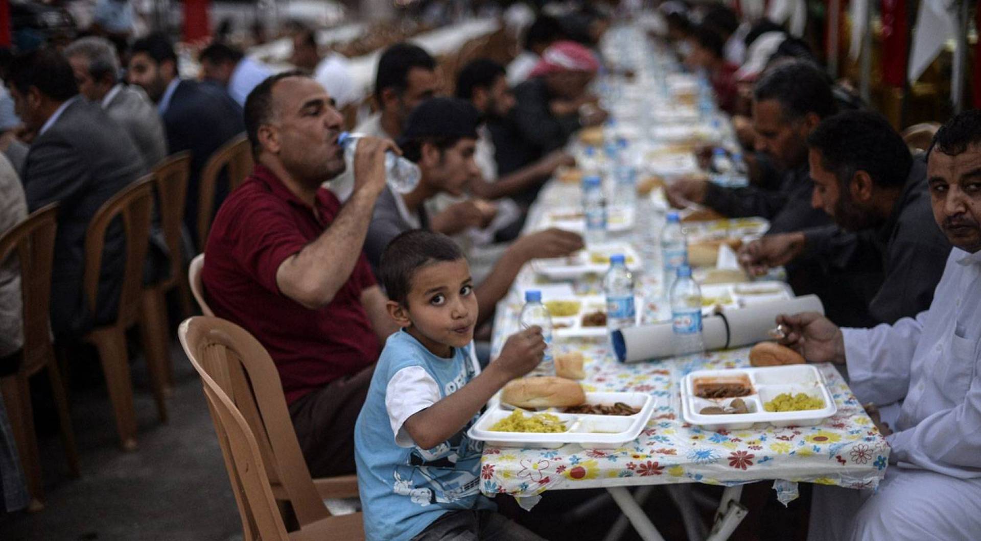 منع موائد الرحمن وإلغاء الإجازات أبرز قرارات الحكومة اليوم بشأن رمضان