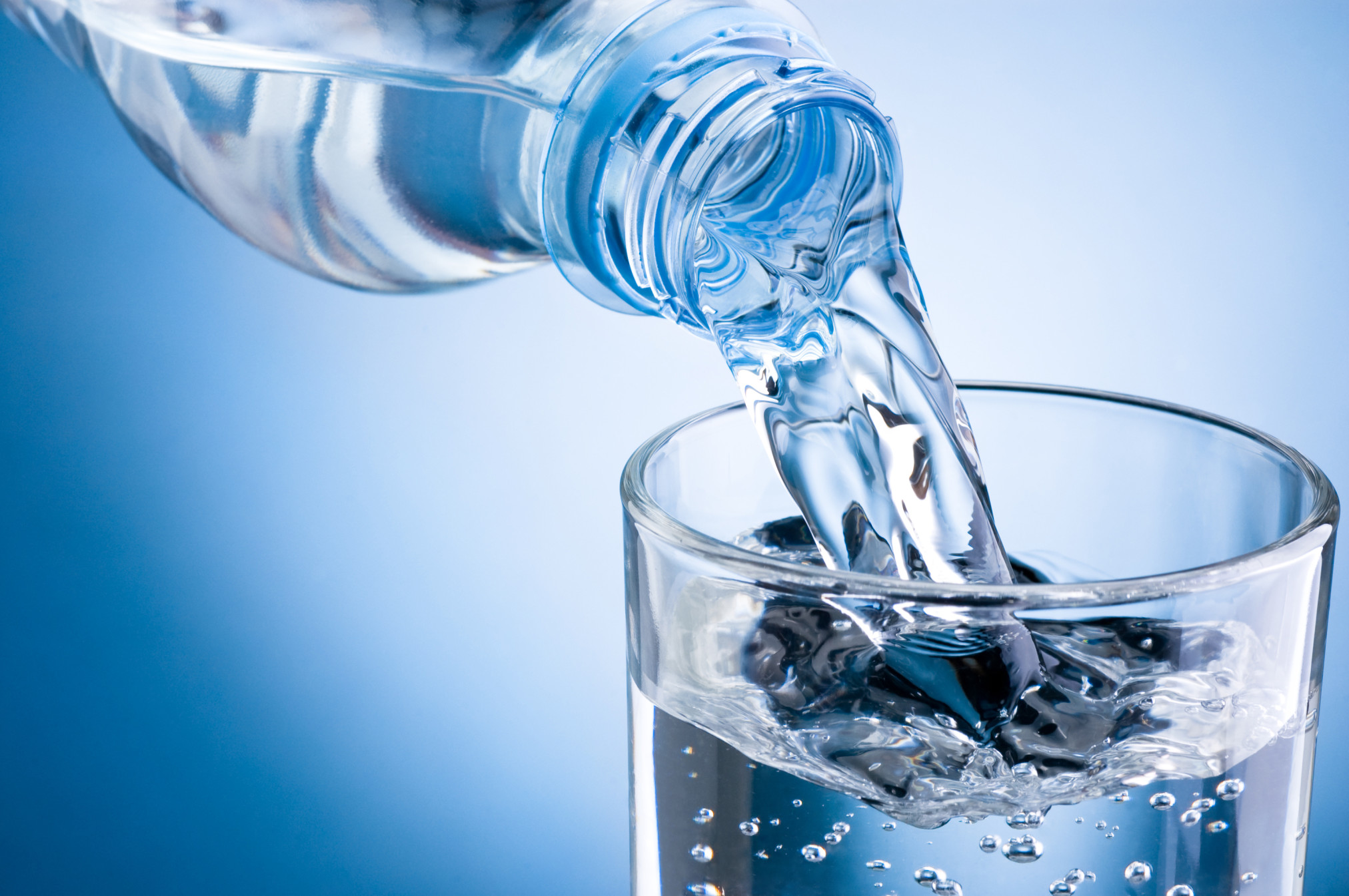 فوائد شرب الماء في رمضان لصحة جيدة 2